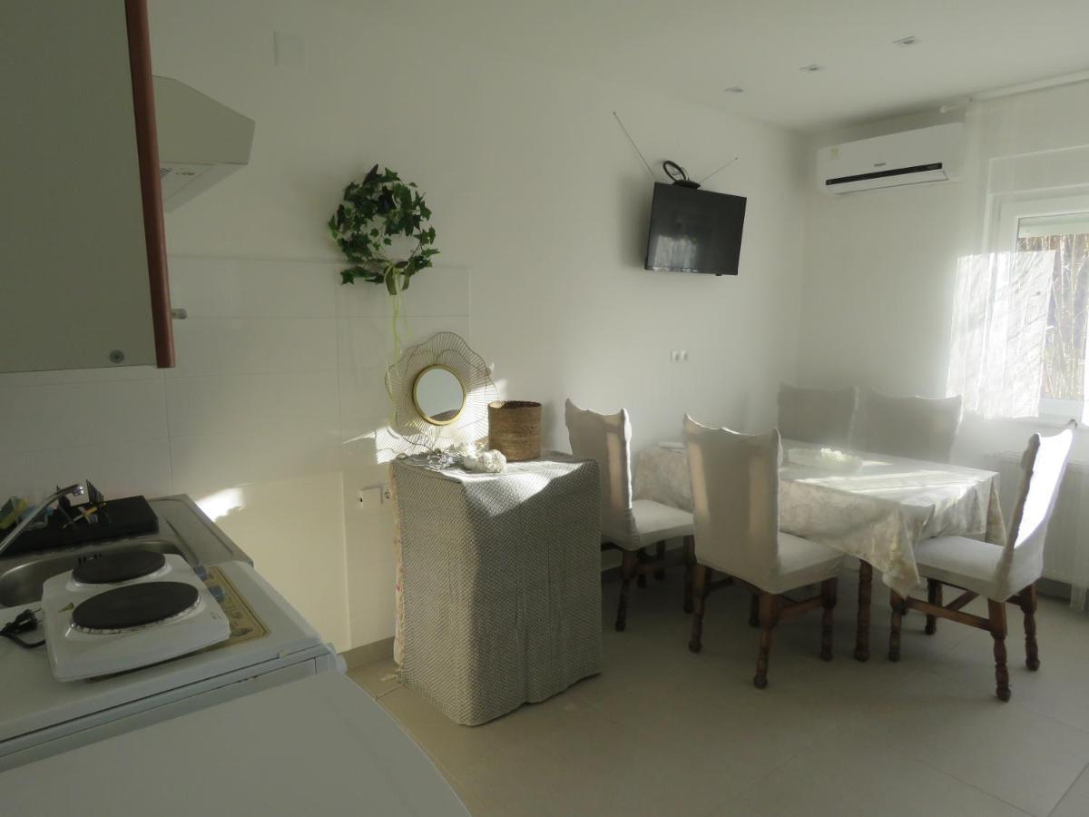 Sani Apartments Sveti Kriz Zacretje Luaran gambar